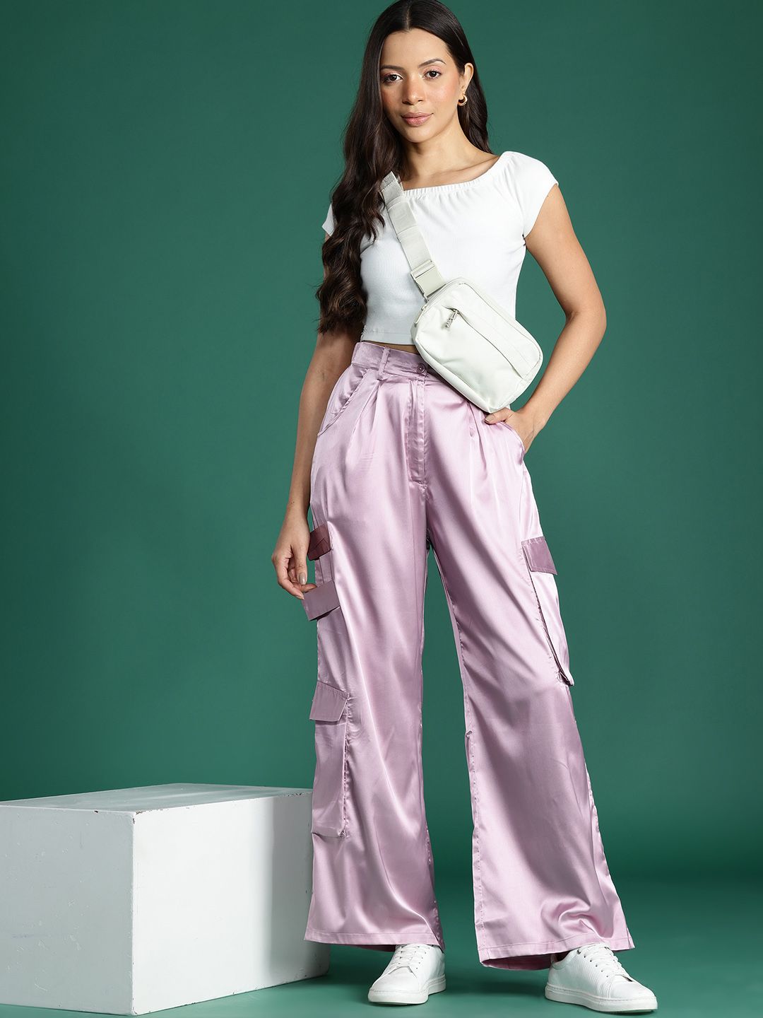 DressBerry Women Satin Finish Cargo Style Pleated Trousers