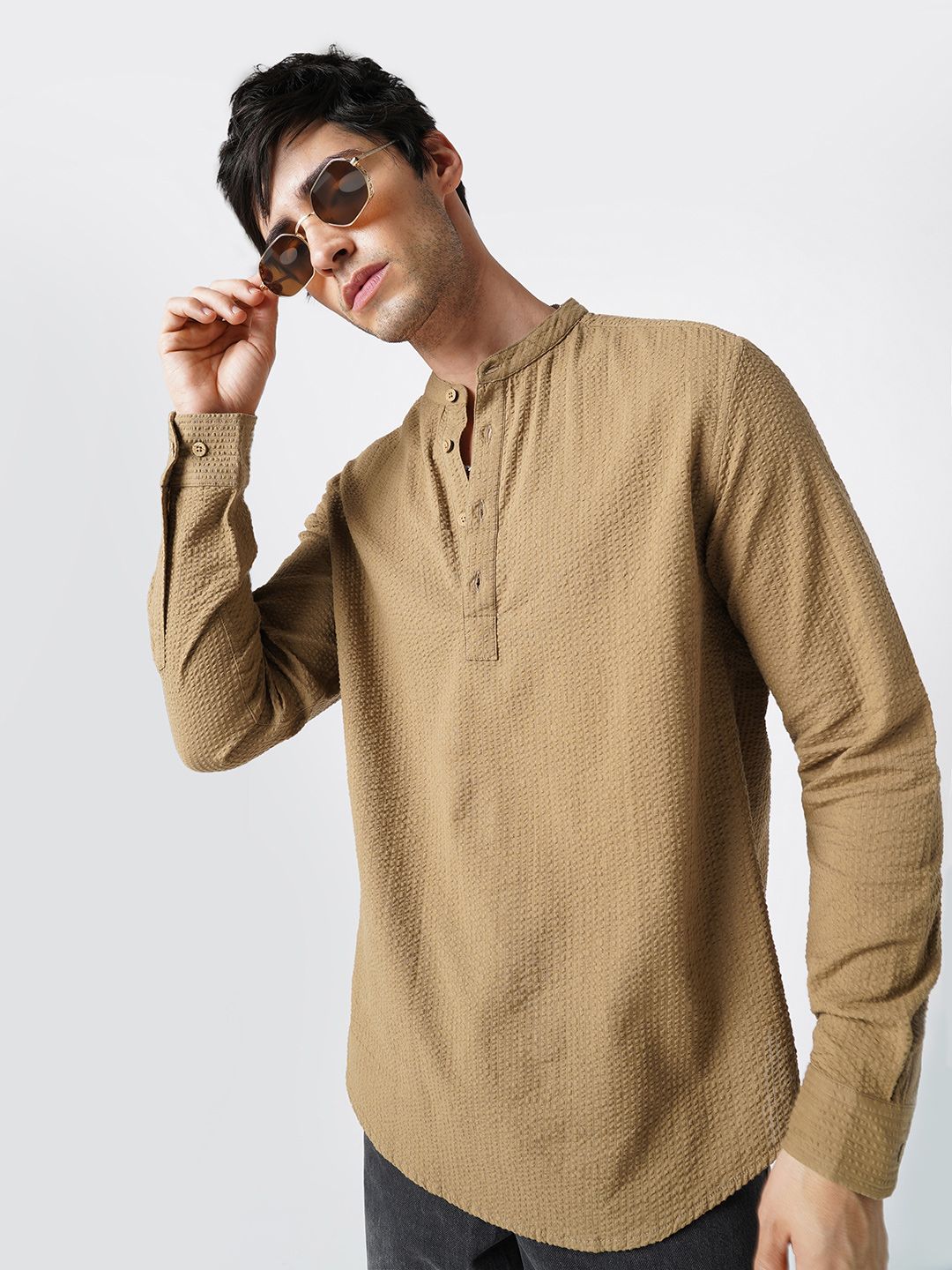 VASTRADO Band Collar Seersucker Cotton Kurta
