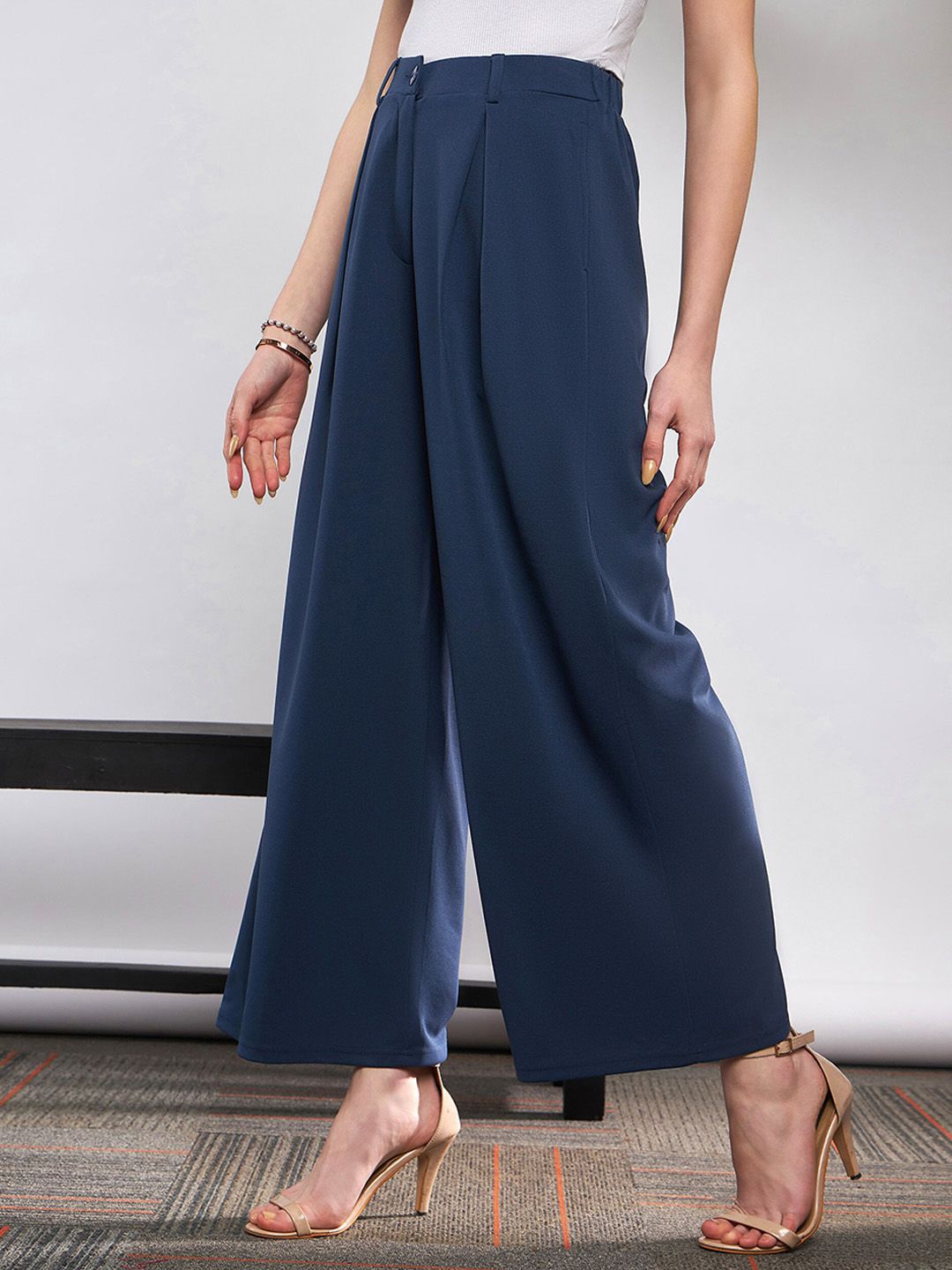 SASSAFRAS Women Flared High-Rise Parallel Trousers