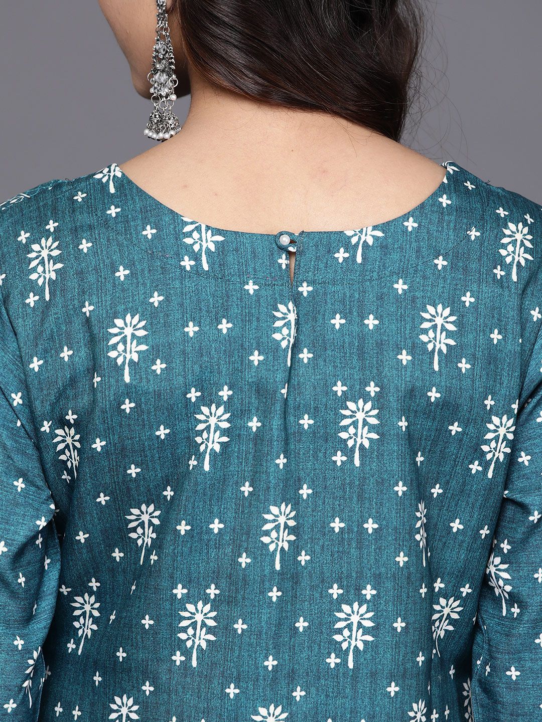 Varanga Women Floral Printed Modal Kurta