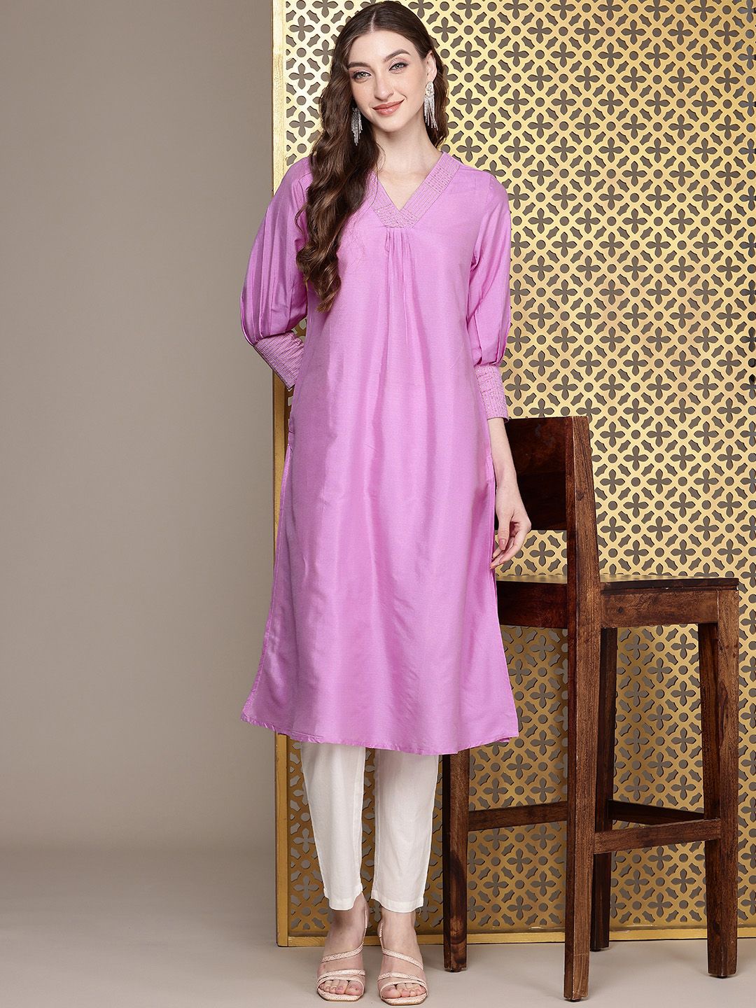 House of Pataudi V-Neck Zari Sequinned Pleated Rozana Kurta