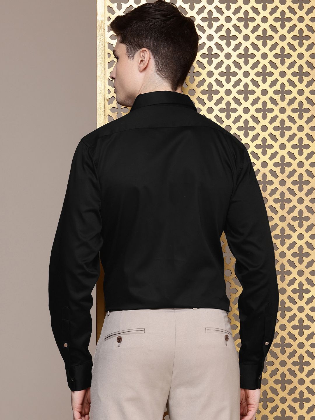 House of Pataudi Pure Cotton Zari Work Chevron Opaque Party Shirt