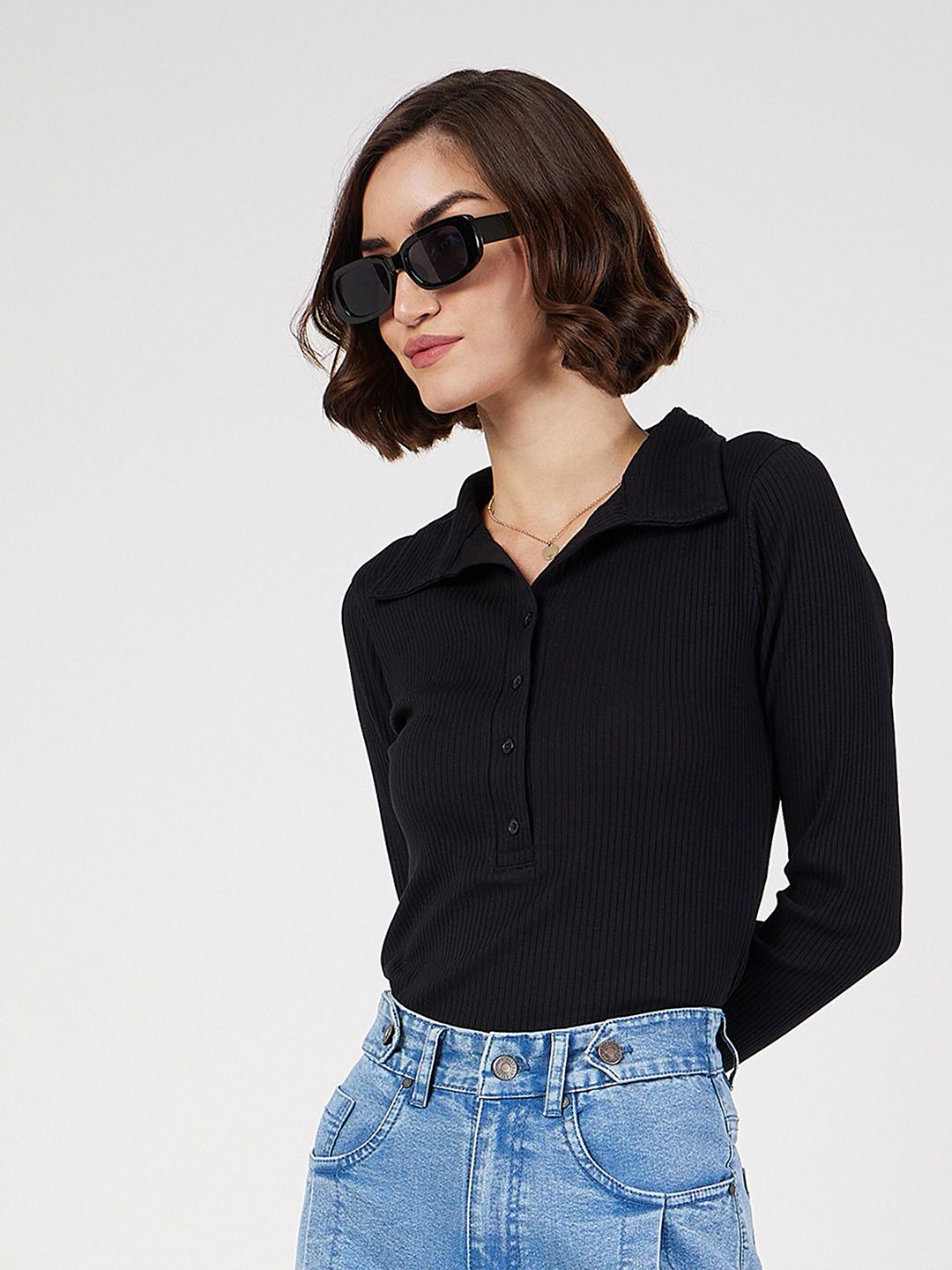 SASSAFRAS Black Ribbed Shirt Collar Fitted Top