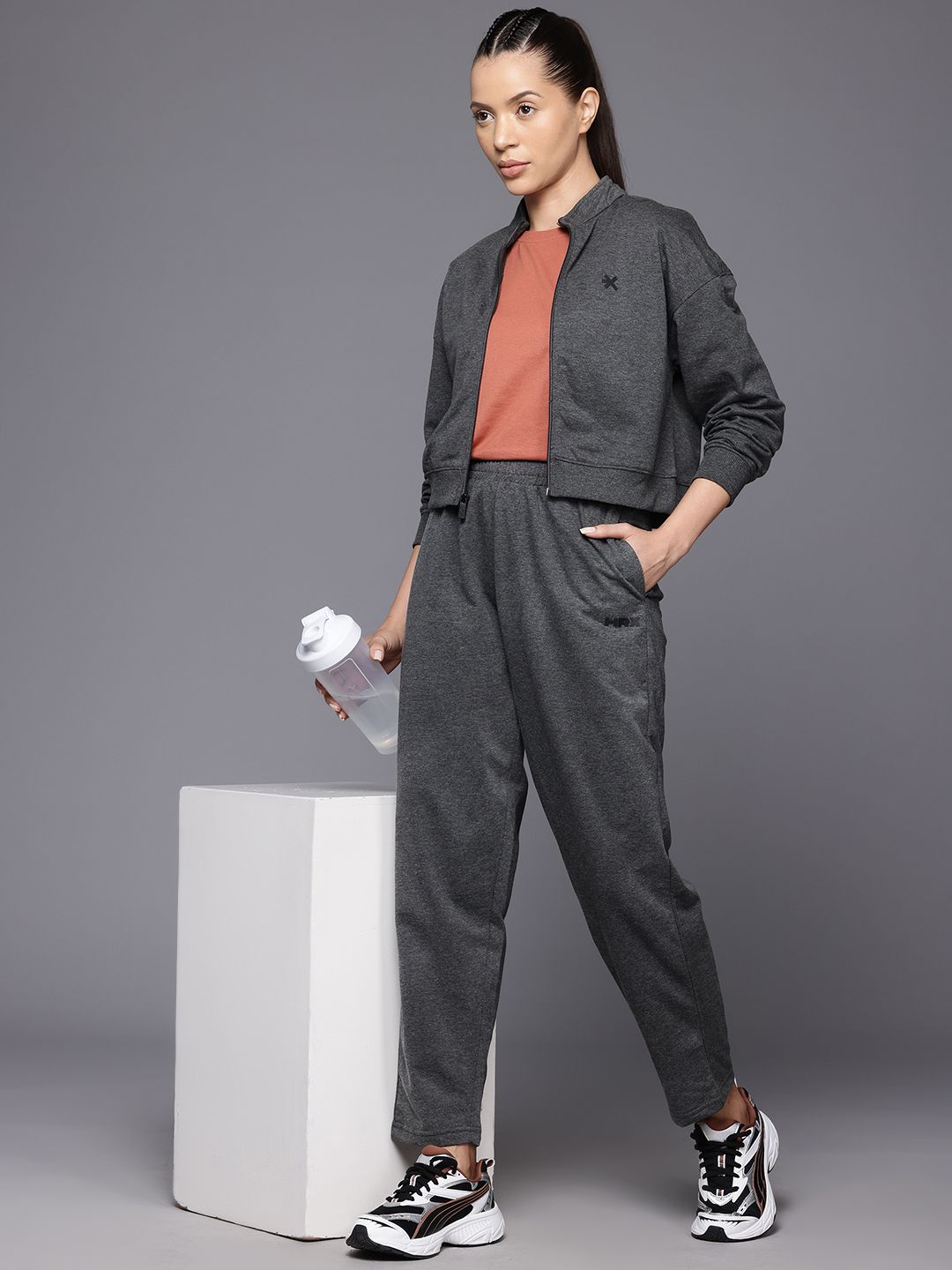 HRX by Hrithik Roshan Brand Logo Detail Lifestyle Zip-Up Tracksuit