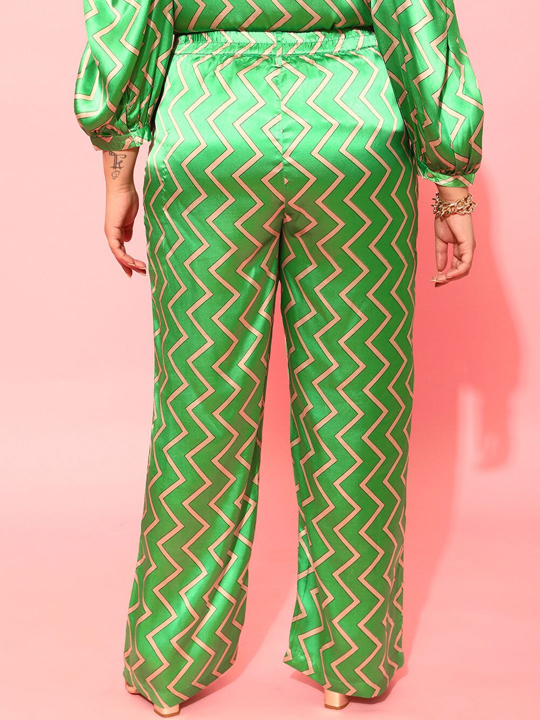 CURVY STREET Women Green Relaxed Loose Fit Trousers