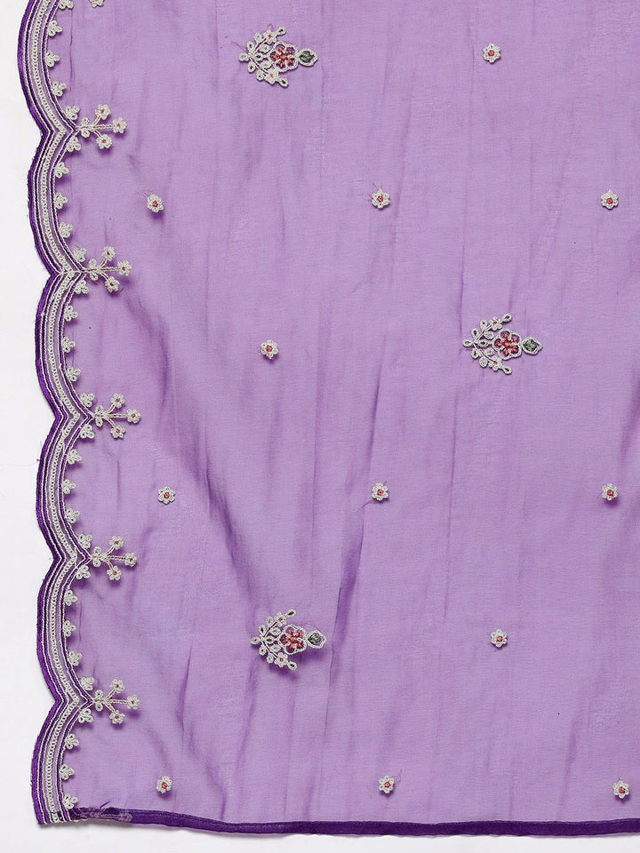 Indo Era Women Floral Embroidered Thread Work Kurta with Trousers & With Dupatta