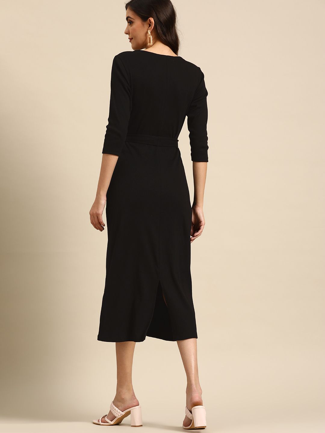 all about you Women Black Solid Sheath Dress