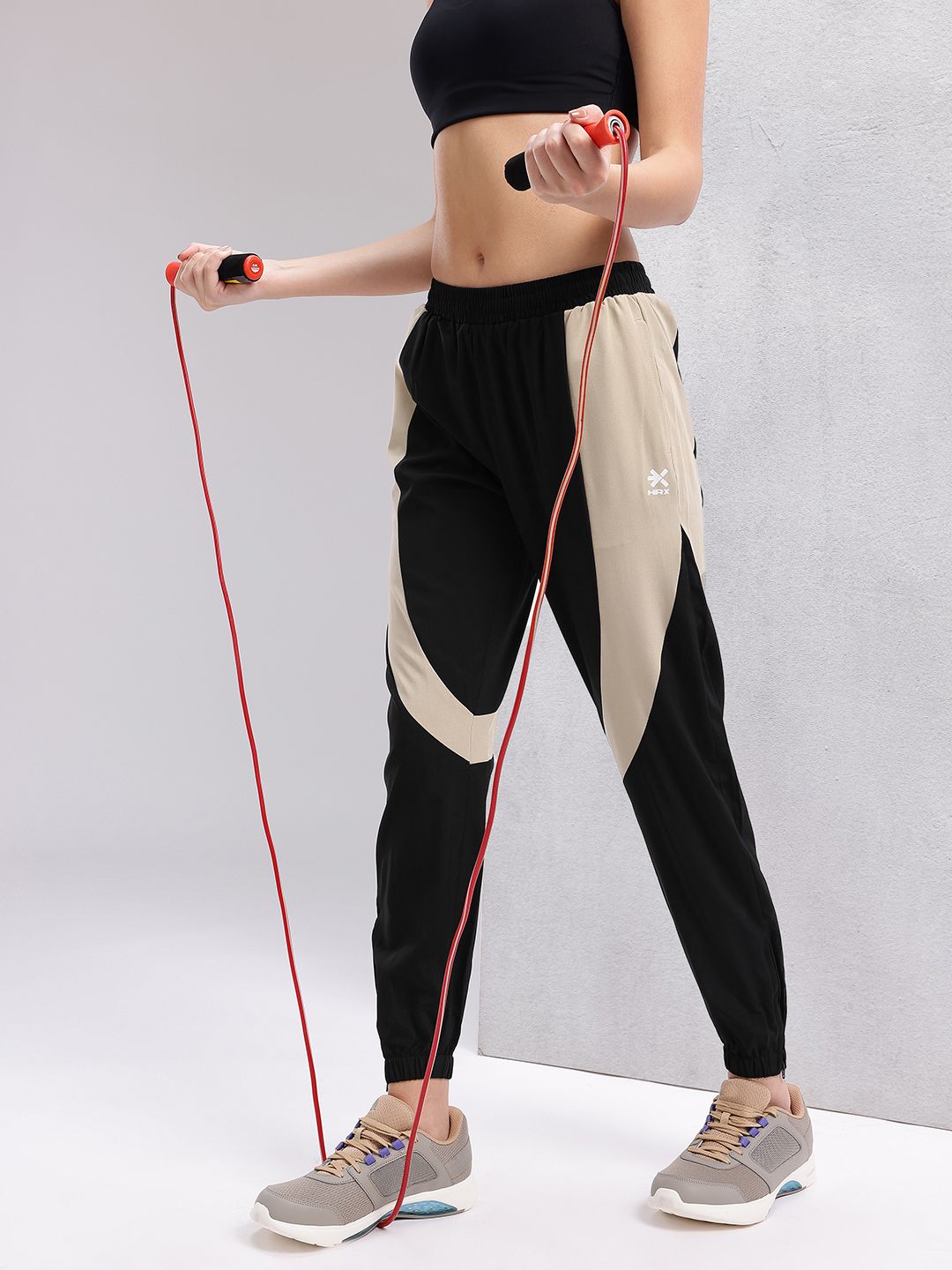 HRX by Hrithik Roshan Woman Colorblocked Rapid-Dry Training Joggers