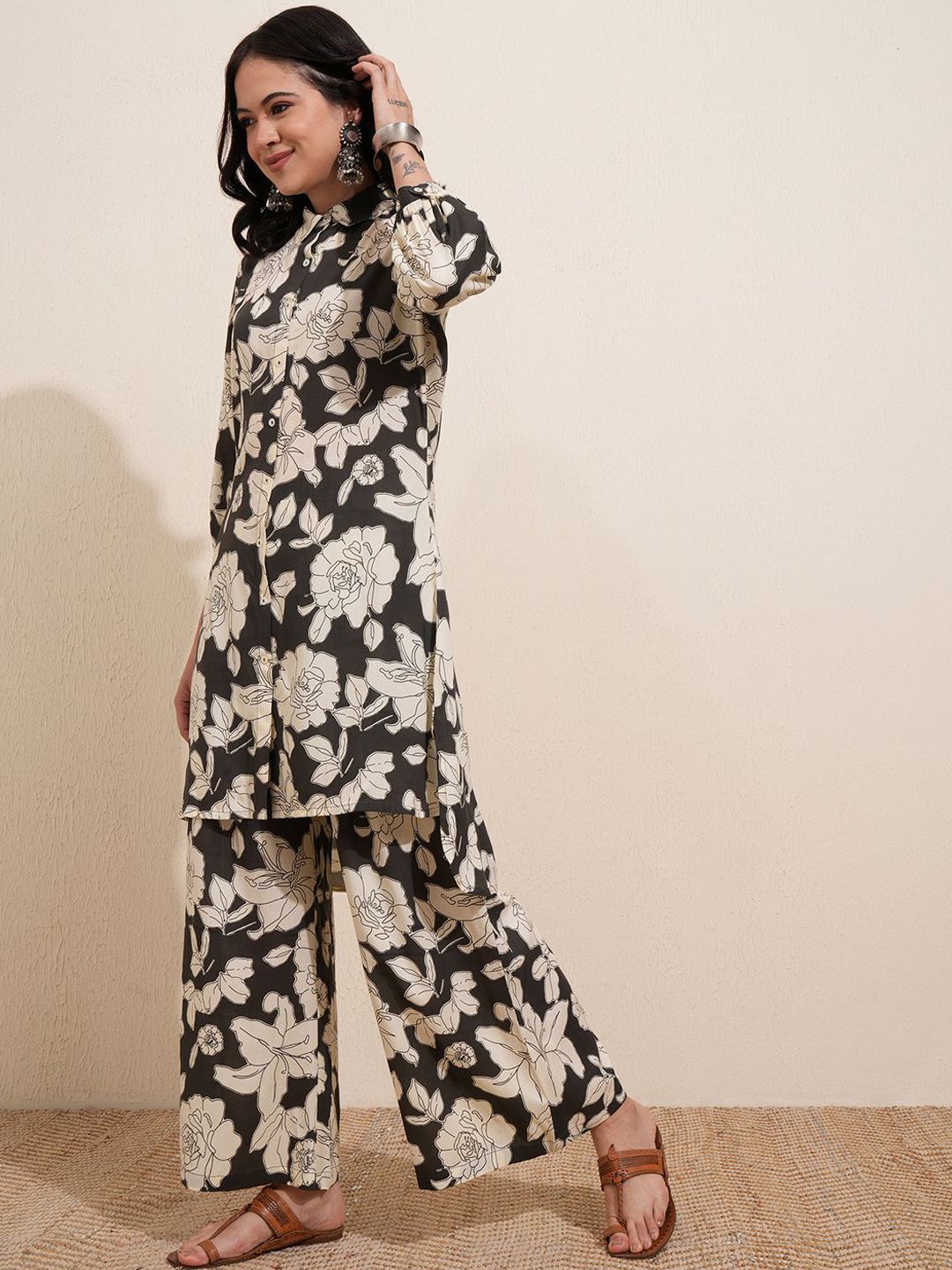 Vishudh Black Floral Printed Pure Cotton Longline Shirt With Palazzos