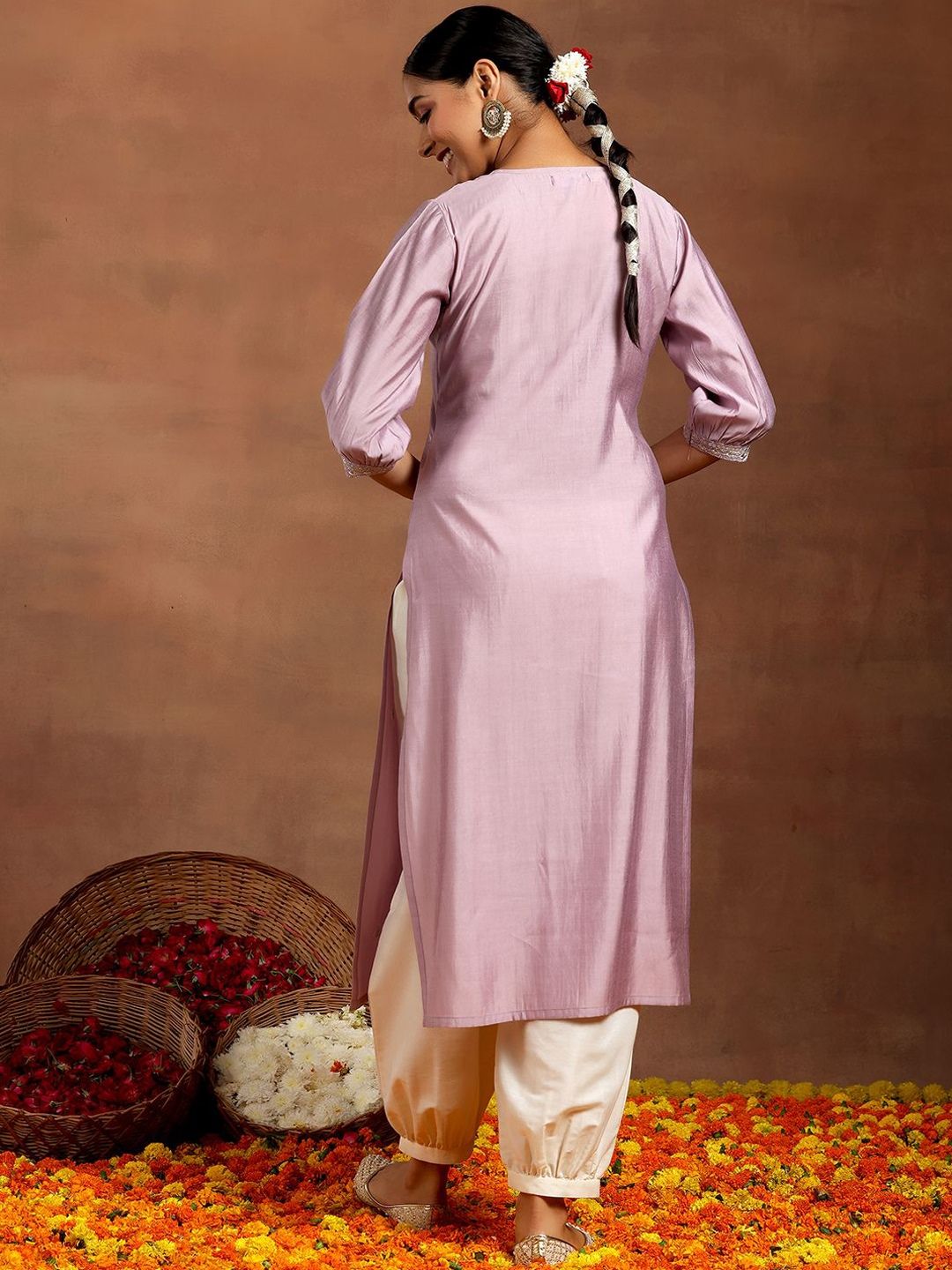 Gerua By Libas Floral Embroidered Puff Sleeves Sequinned Straight Kurta