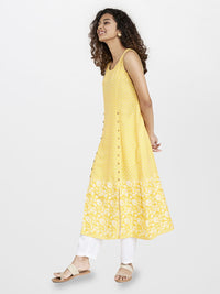 Global Desi Women Yellow & White Chevron & Floral Print  Sleeveless Kurta