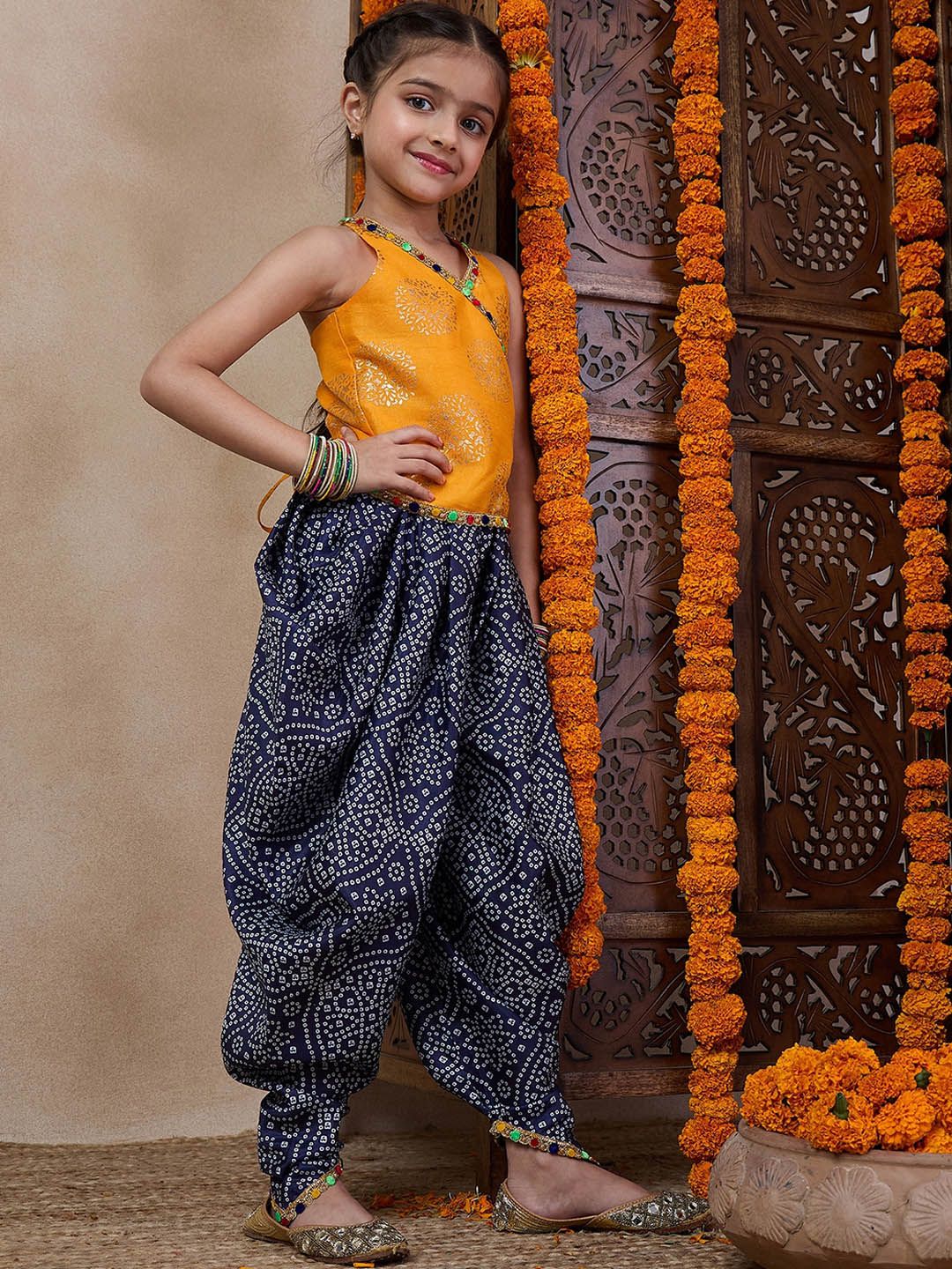 pspeaches V Neck Sleeveless Printed Top & Dhoti Pant Clothing Set