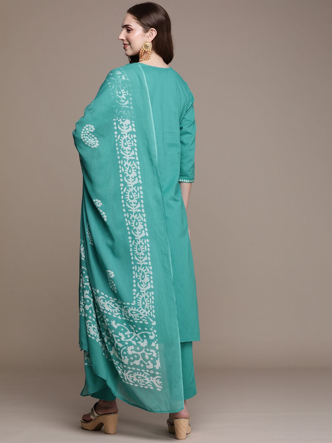 Anouk Women Floral Embroidered Regular Pure Cotton Kurta with Trousers & With Dupatta