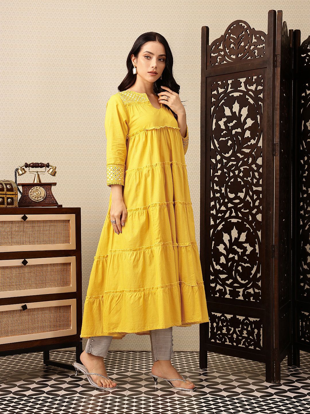 House of Pataudi Mirror Work Tiering Jashn Kurta