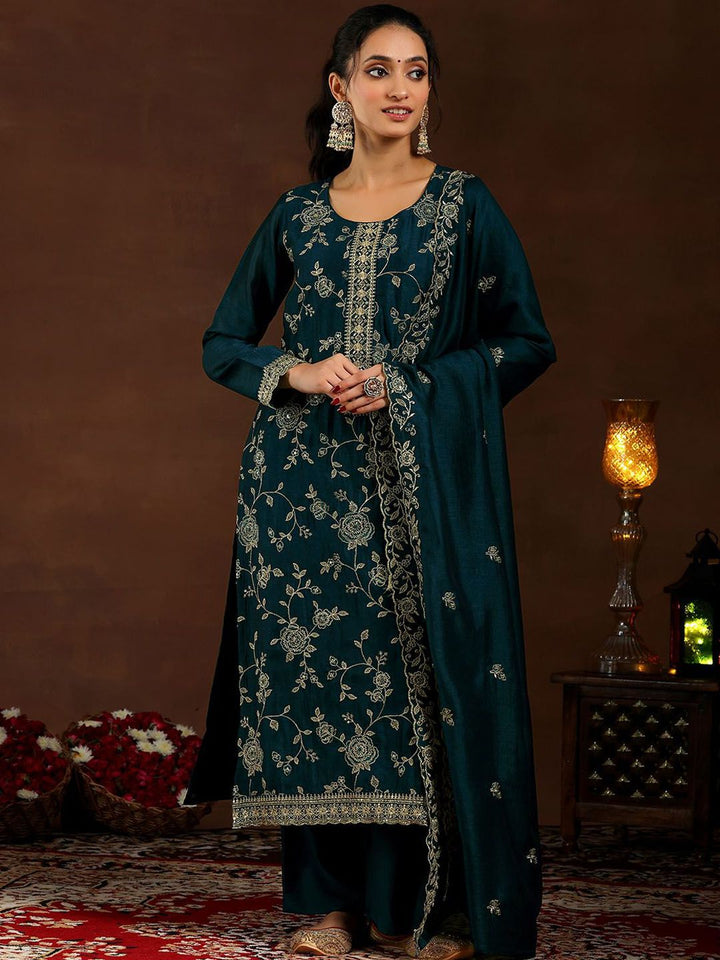 Libas Women Floral Embroidered Regular Sequinned Kurta with Trousers & With Dupatta