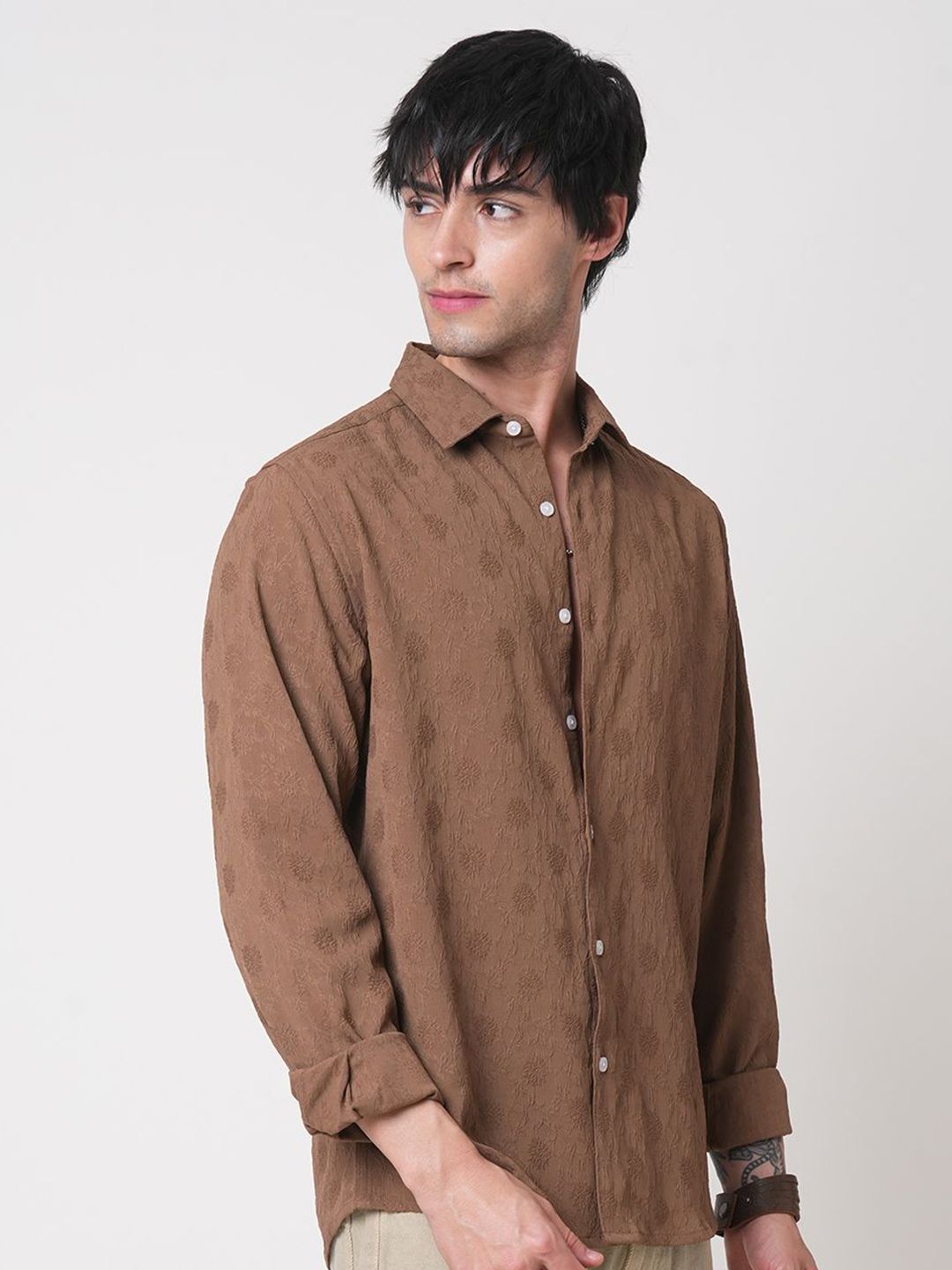 VASTRADO Men Classic Spread Collar Textured Slim Fit Casual Shirt