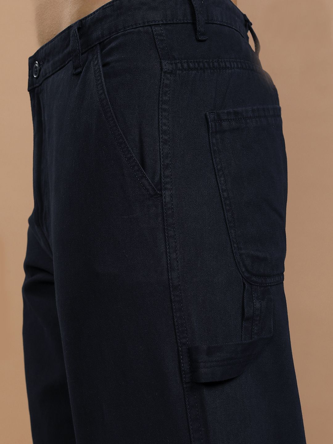 HIGHLANDER Men Straight Fit Cargos Trousers