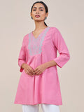 Global Desi Woman Abstract Printed Tunic