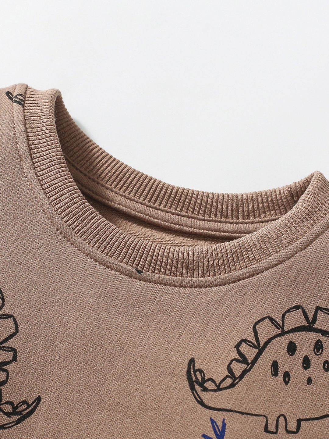 YK Boys Printed T-shirt With Trousers