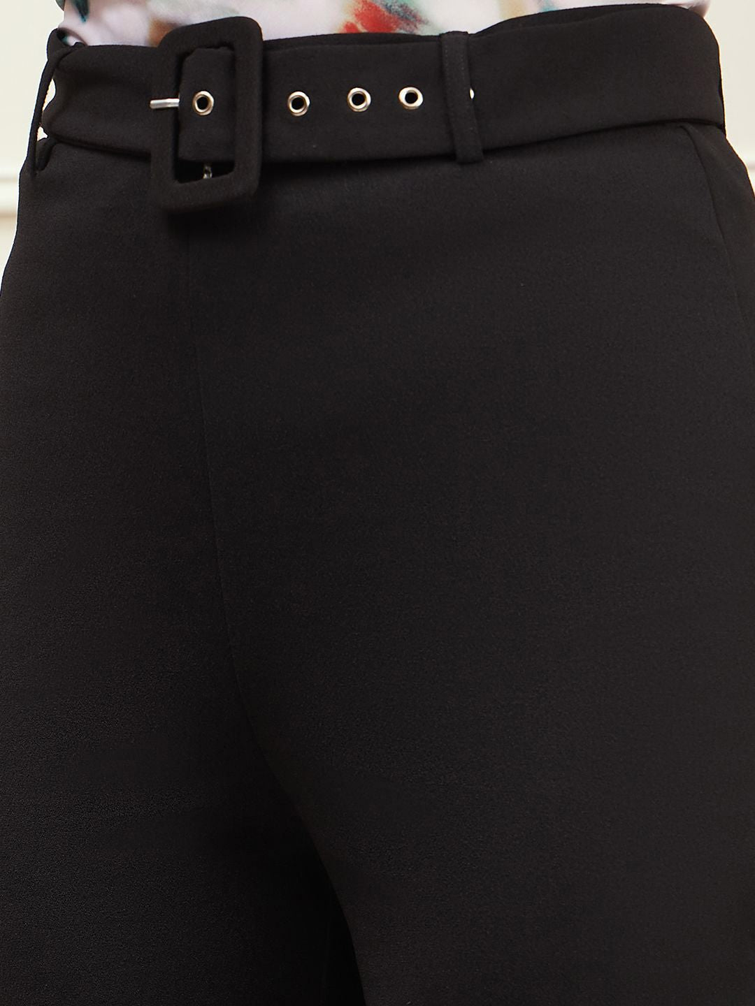 Berrylush Women Relaxed Flared High-Rise Trousers