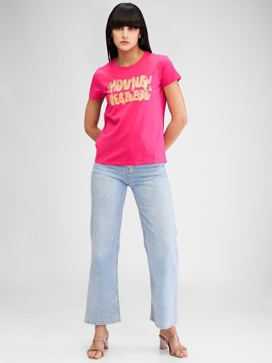 SPYKAR Typography Applique T-shirt