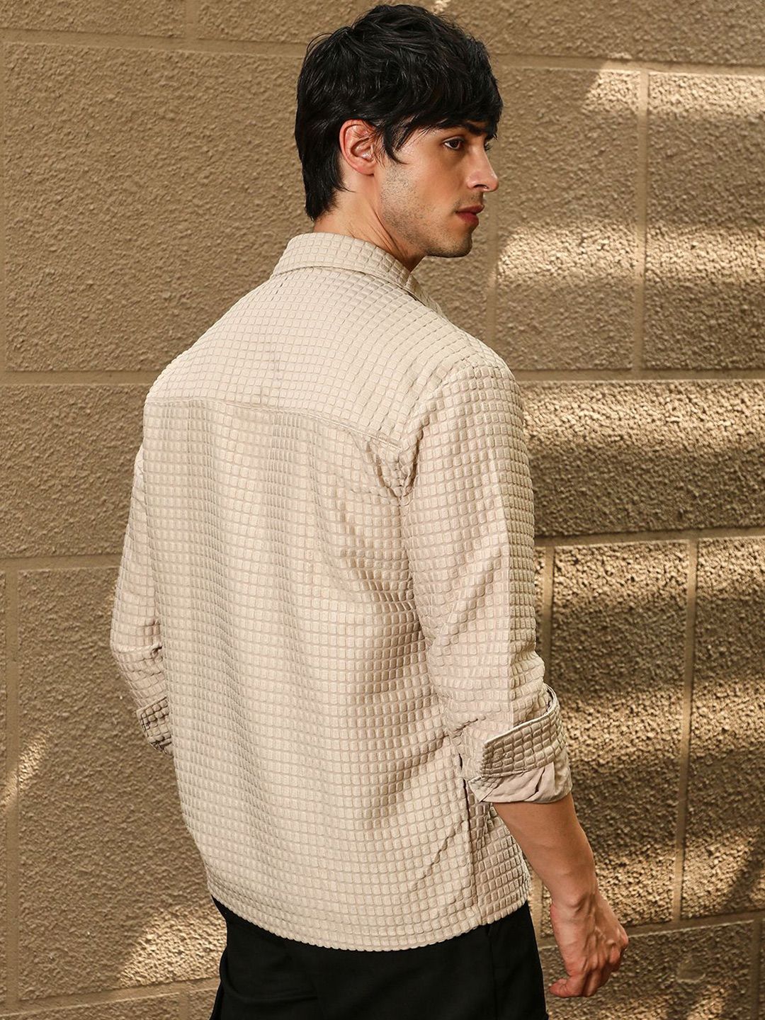 Campus Sutra Men Comfort Opaque Casual Shirt