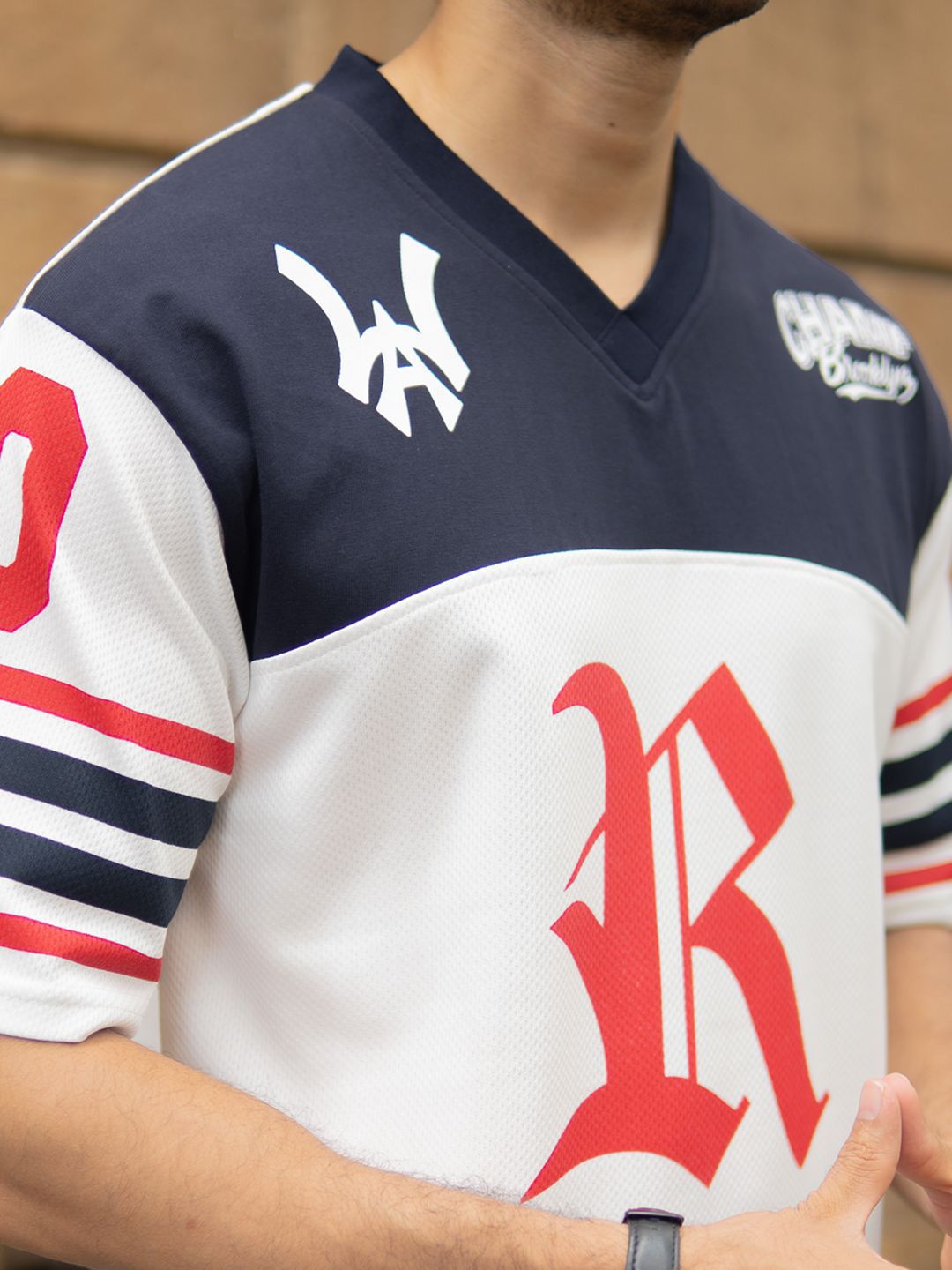 Powerlook Men Typography Printed V-Neck Drop-Shoulder Sleeves T-shirt