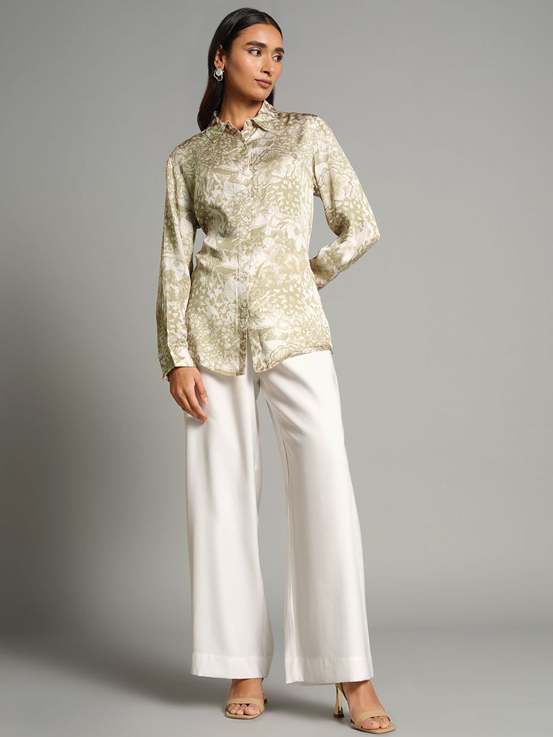 AND Floral Print Roll-Up Sleeves Shirt Style Top