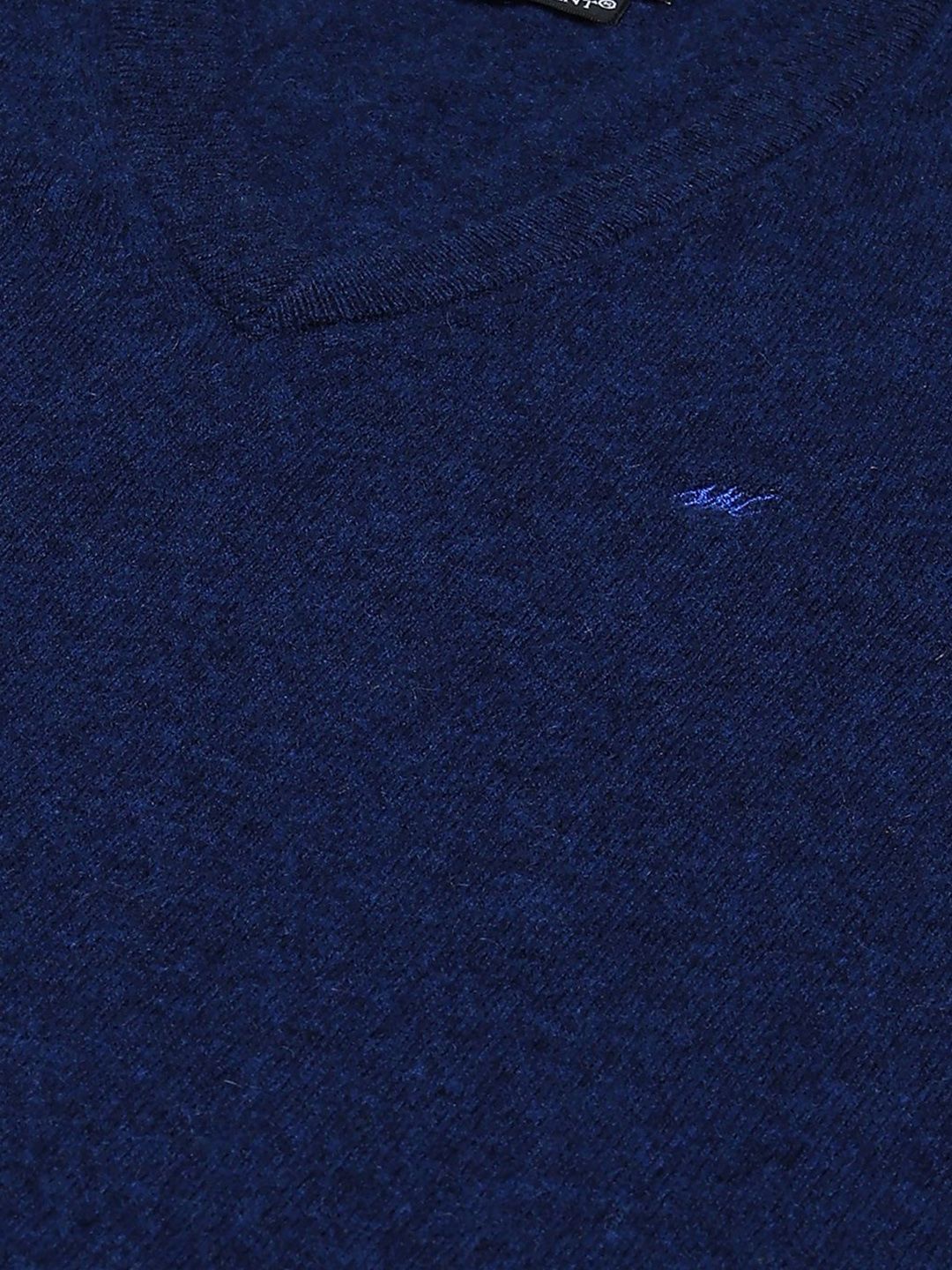 Monte Carlo Men Solid V-Neck Ribbed Sweater Vest