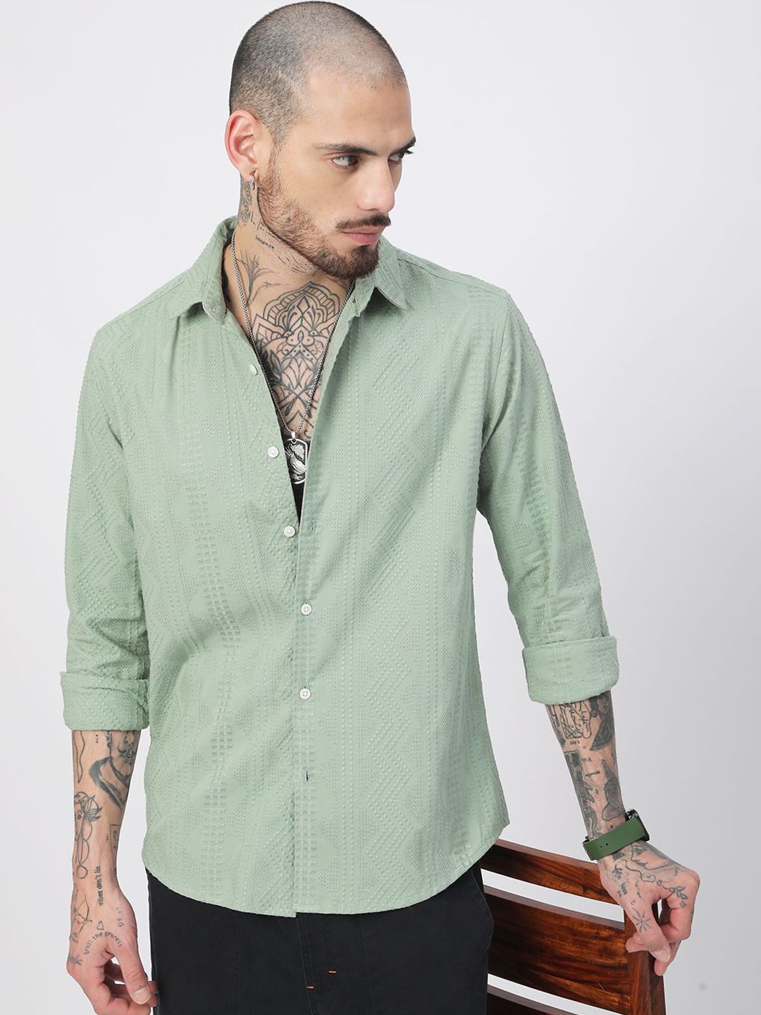 VASTRADO Men Classic Slim Fit Opaque Casual Shirt