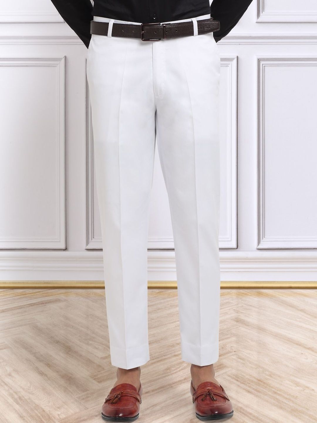 KLOTTHE Men White Slim Fit Mid-Rise Cotton Formal Gurkha Pants