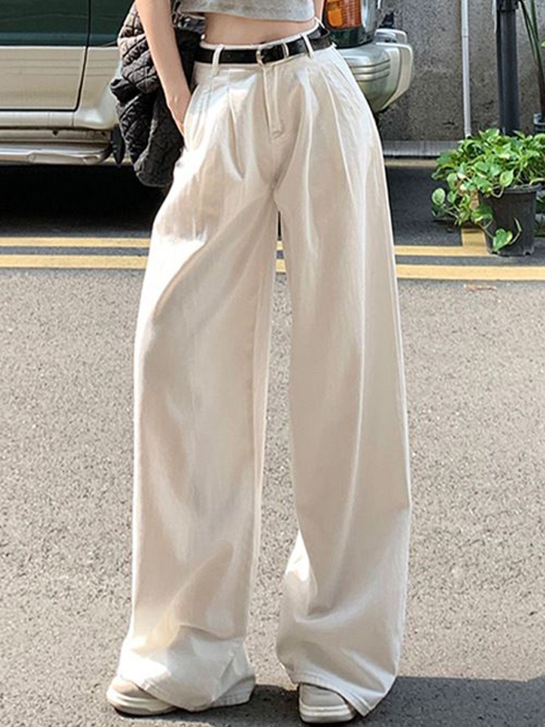 DressBerry Women Relaxed Fit High-Rise Jeans