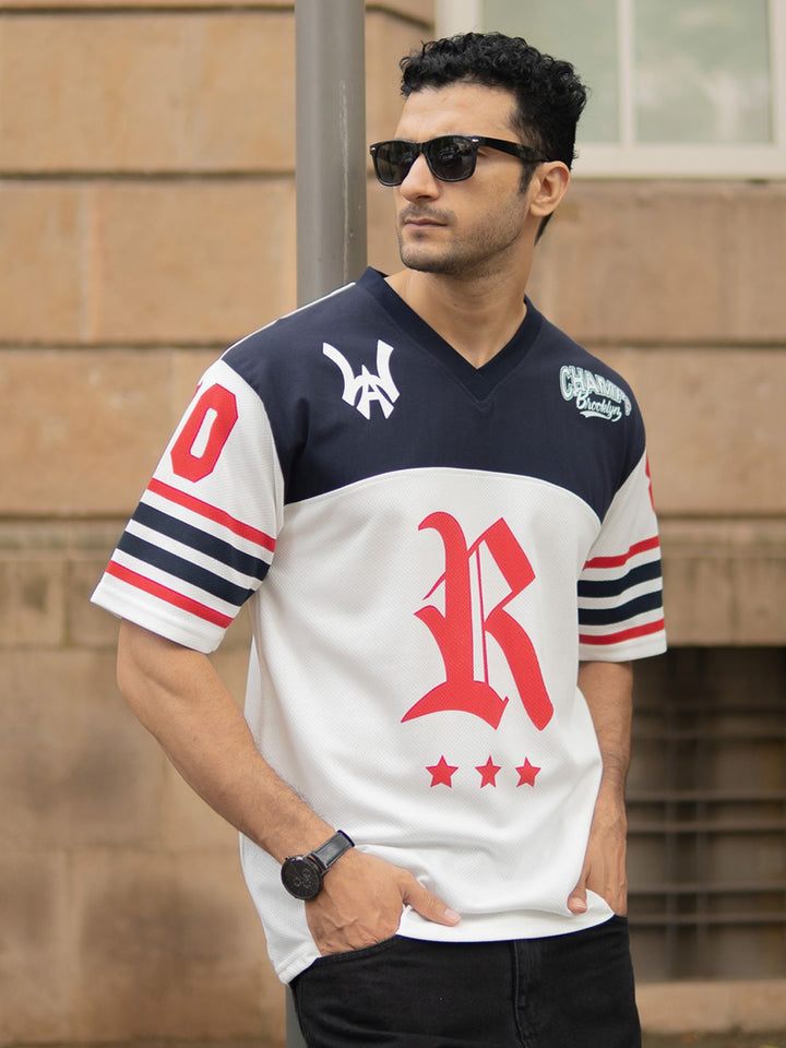 Powerlook Men Typography Printed V-Neck Drop-Shoulder Sleeves T-shirt