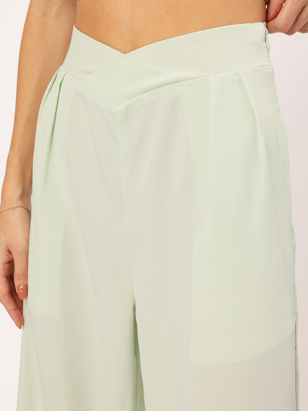 DressBerry Women Elegant Essence Stylised Waist High-Rise Pleated Trousers