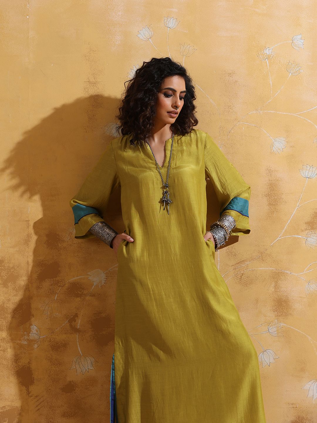 trueBrowns Women Lime Muslin Silk Straight Maxi Dress