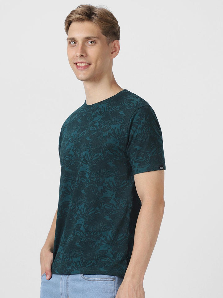 Urbano Fashion Men Teal Blue Tropical Printed Round Neck Pure Cotton T-shirt
