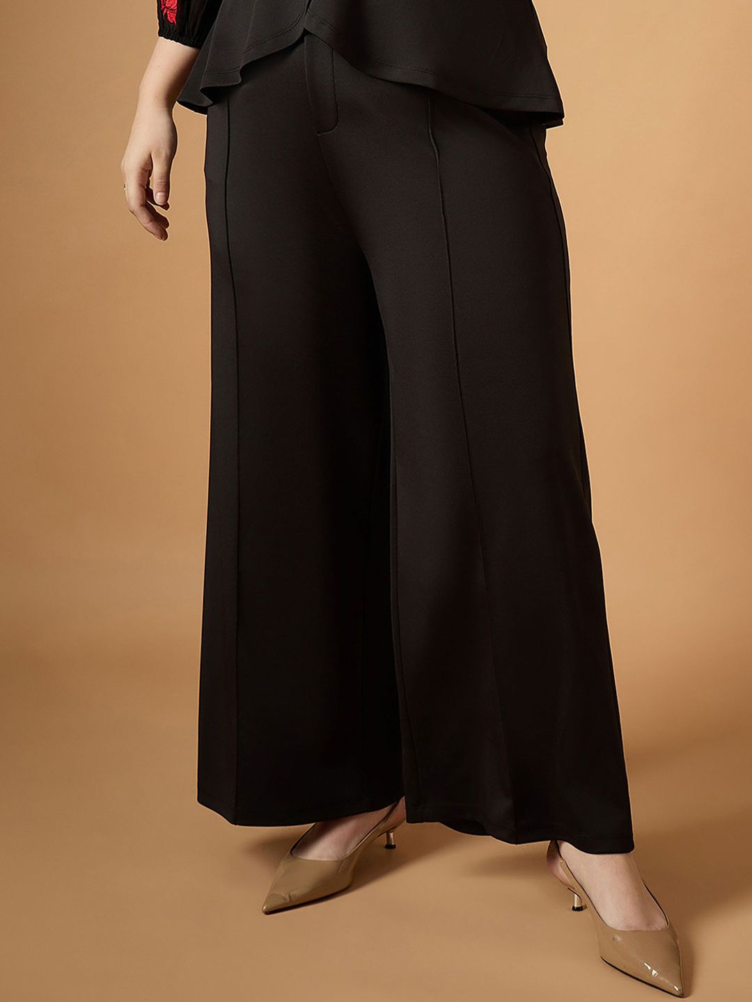 SASSAFRAS Embroidered Top With Trouser Co-Ords