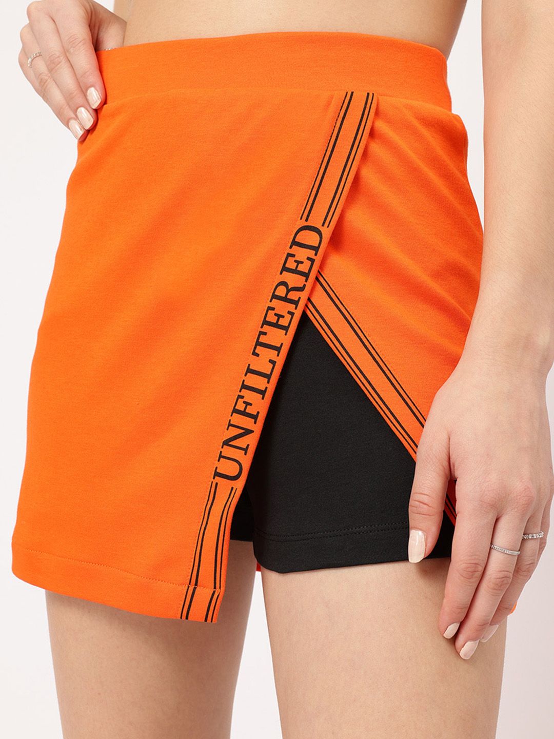 DressBerry Sporty Chic Contrast Knit Skorts