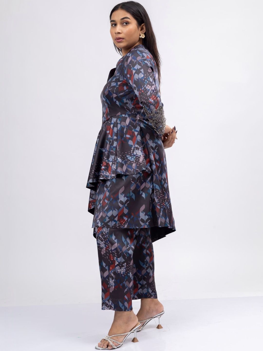 Mamicha Printed V-Neck Top & Trousers Co-Ords