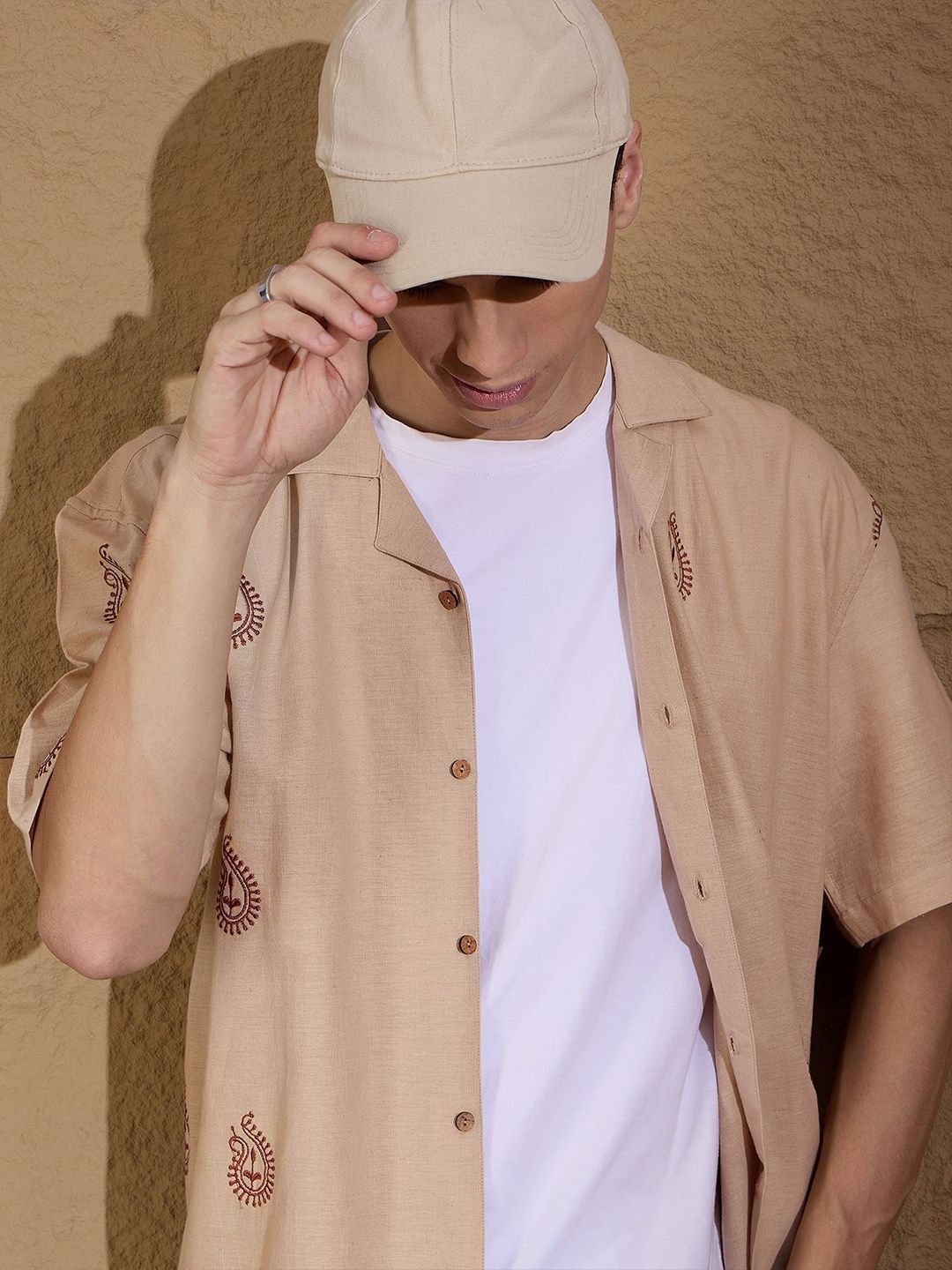 DENNISON Men Paisley Print Embroidery Oversized Shirt