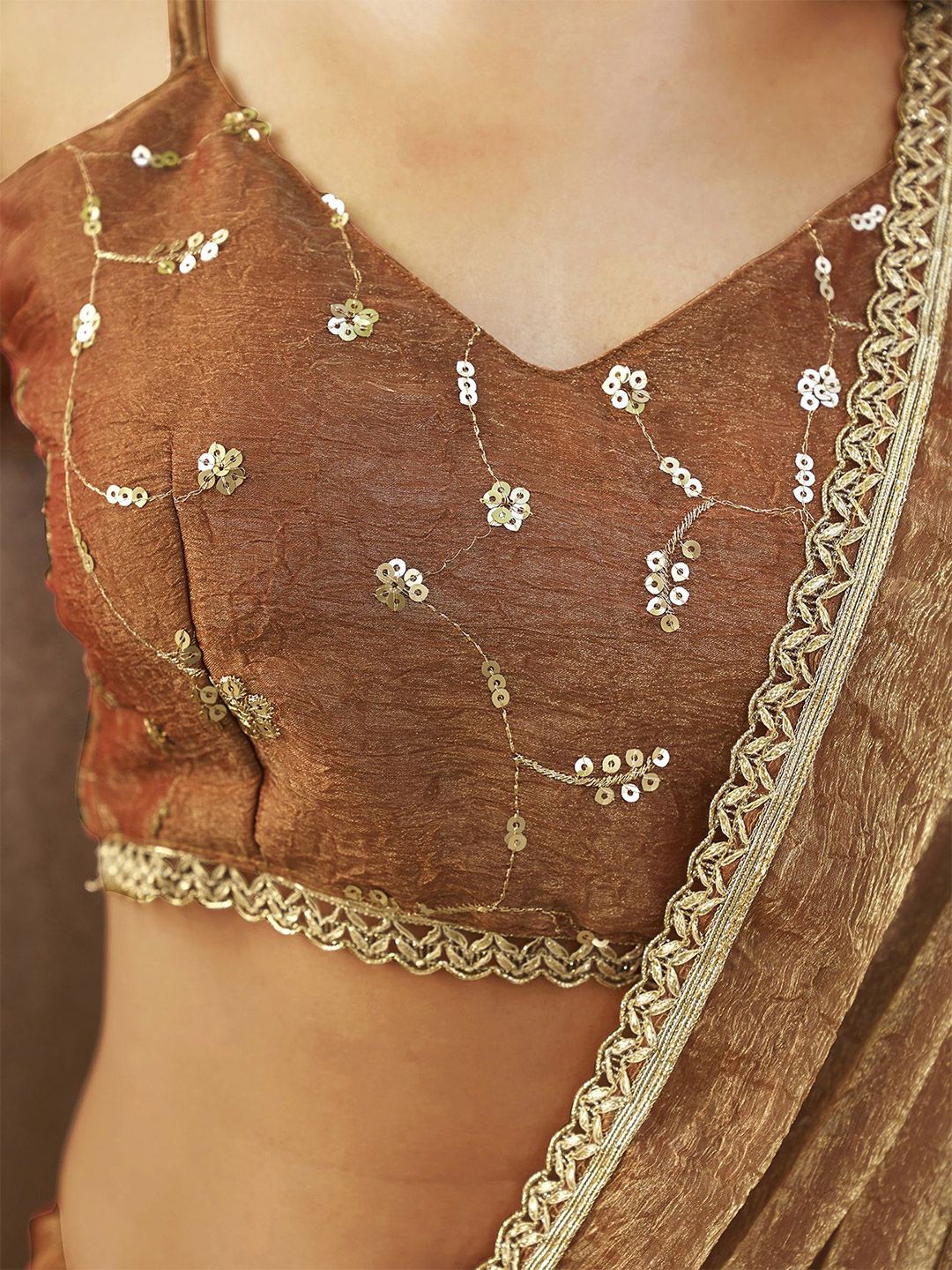 Tikhi Imli Saree With Embroidered Blouse Piece