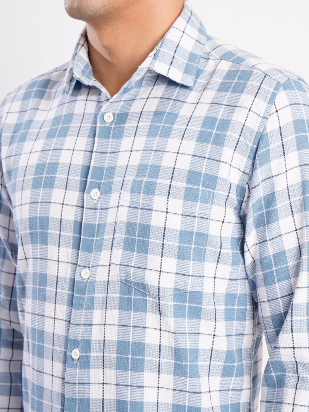 Bene Kleed Men Slim Fit Checked Cotton Casual Shirt