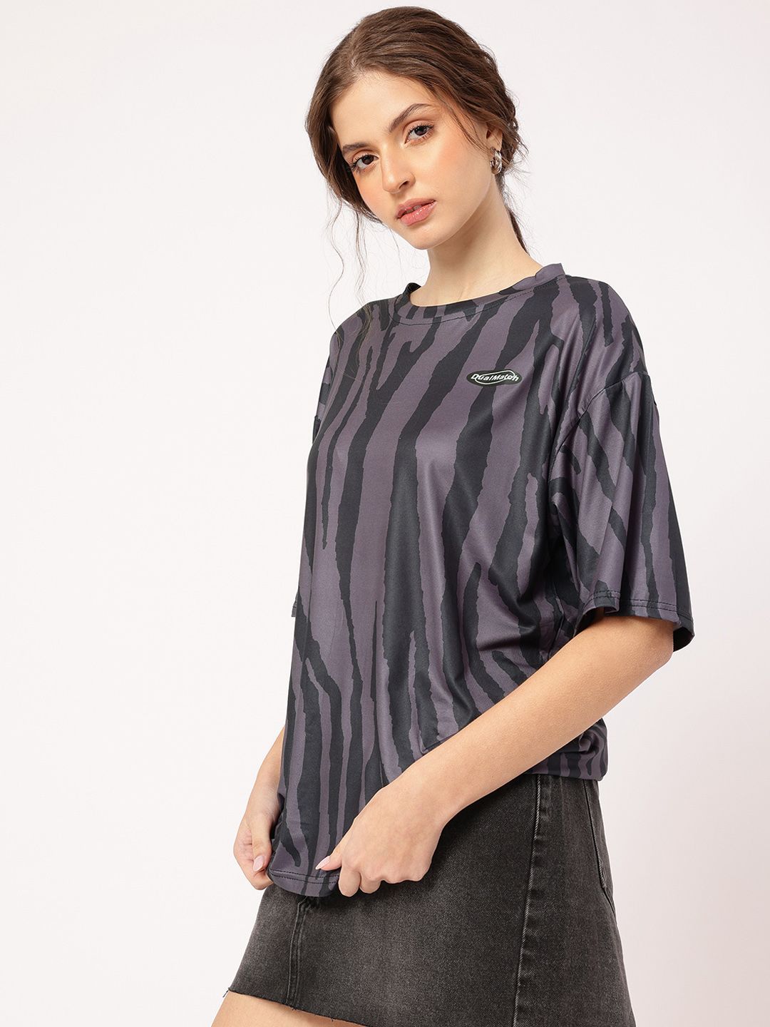 DressBerry Vibe Check Printed Oversized T-shirt