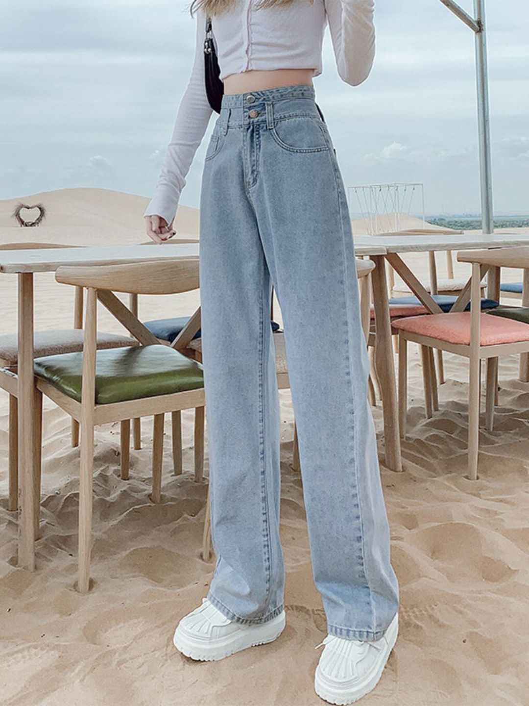 DressBerry Women Straight Fit Mid-Rise Jeans