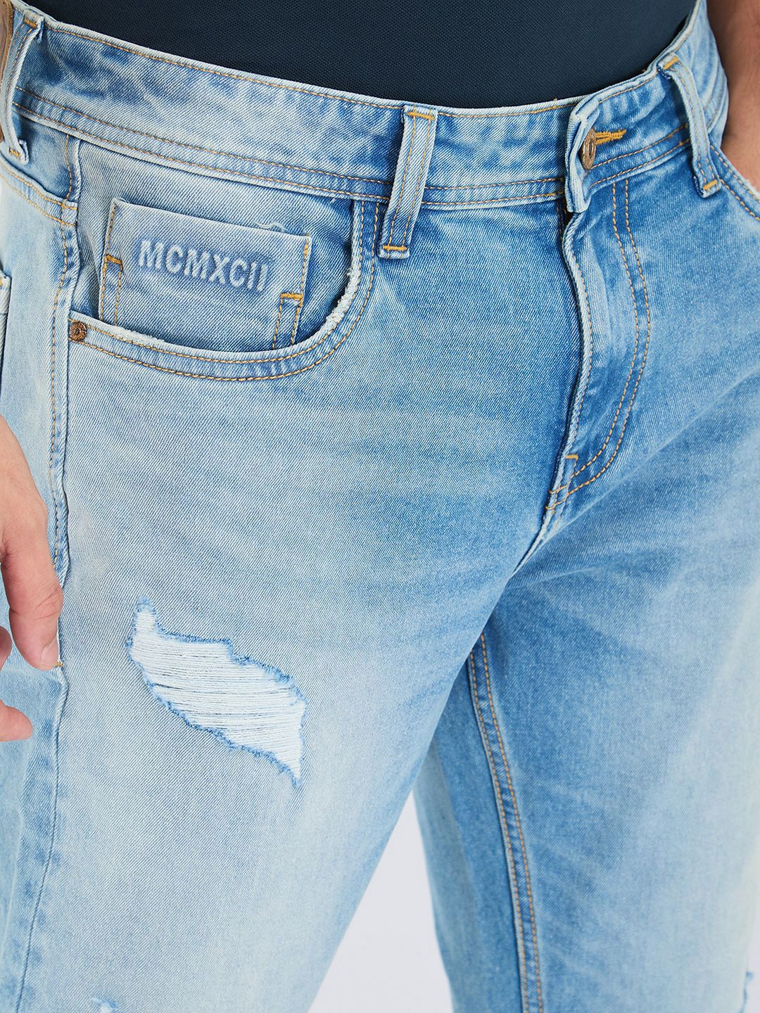 SPYKAR Men Skinny Fit Low-Rise Mildly Distressed Heavy Fade Stretchable Jeans