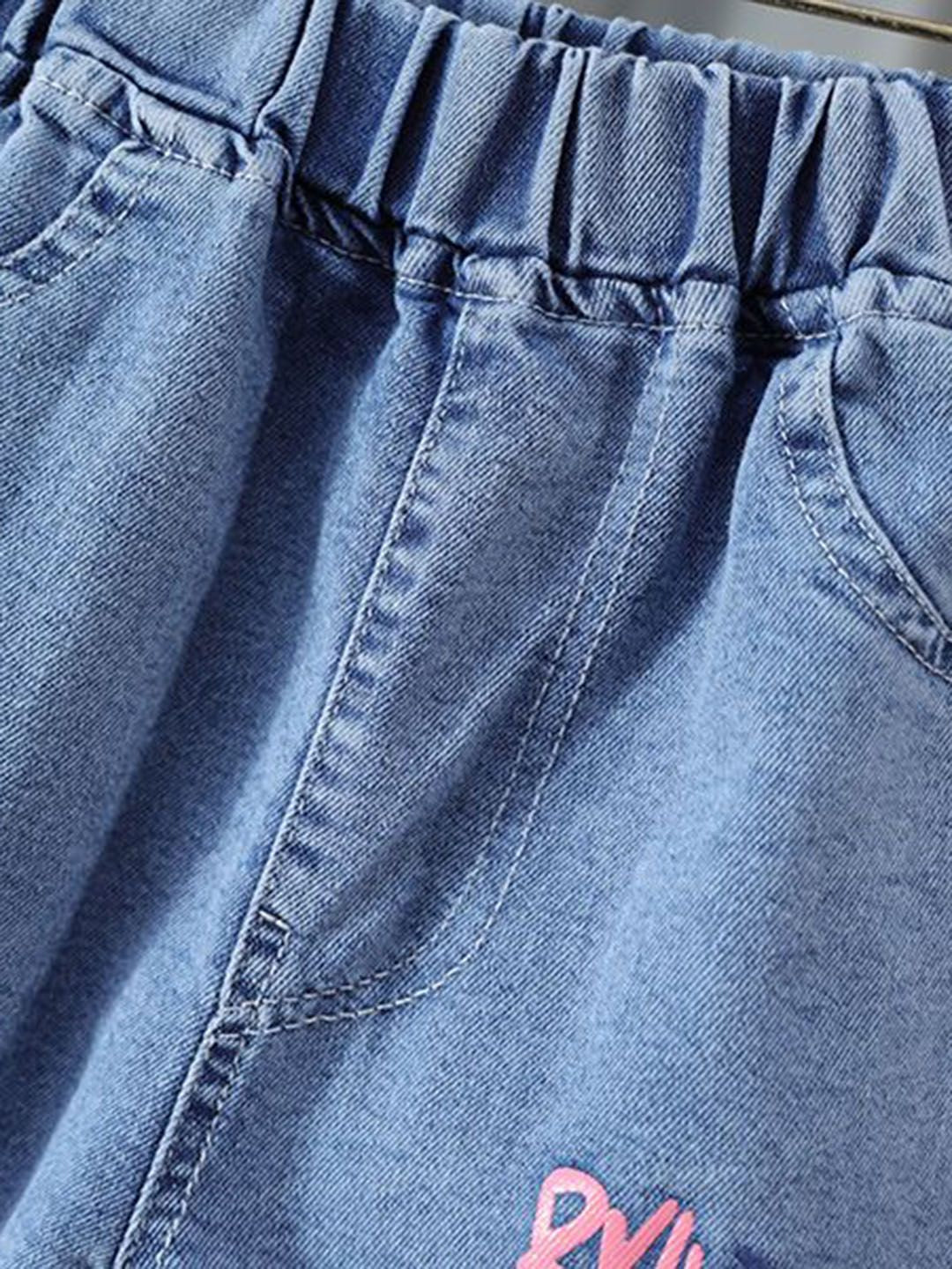 YK Girls Comfort Relaxed Fit High-Rise Clean Look Embroidered Stretchable Jeans