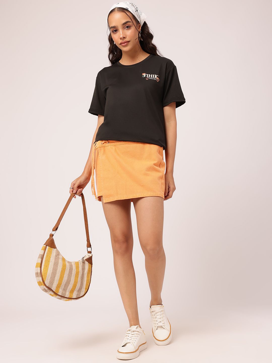 DressBerry Graphic Goals Drop-Shoulder T-shirt