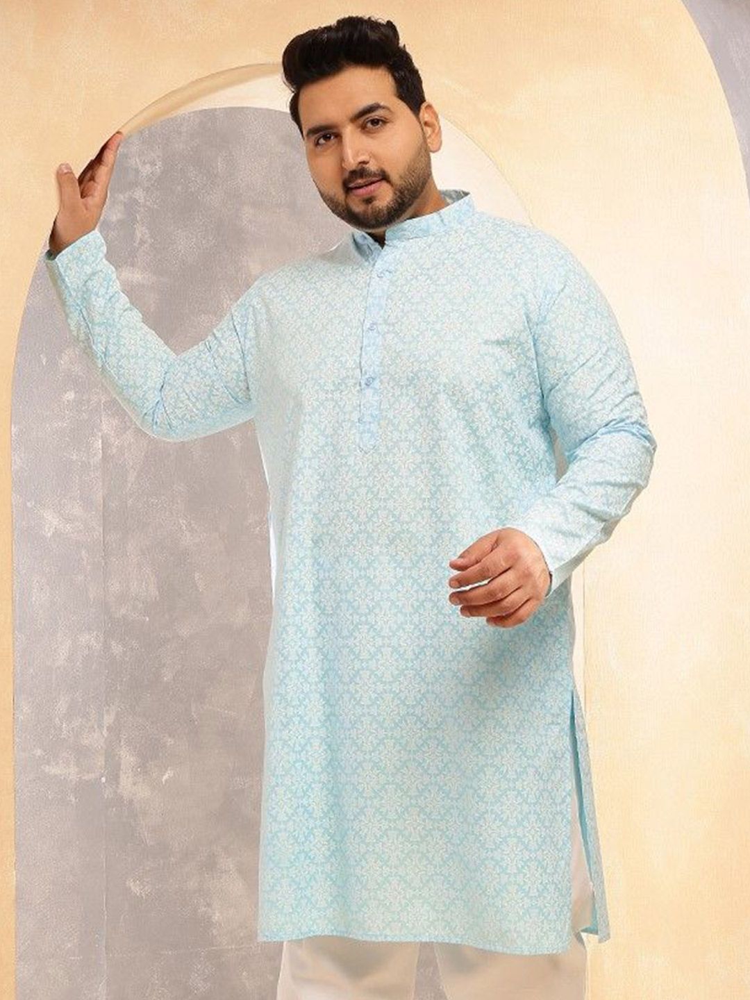 SOJANYA PLUS Floral Printed Mandarin Collar Straight Kurta