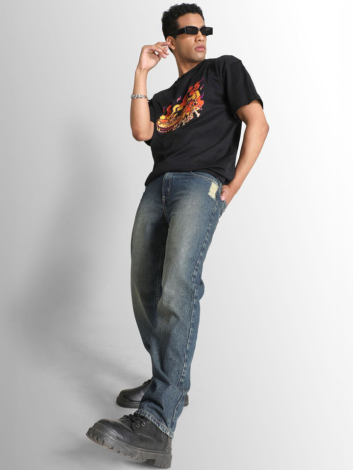 Bene Kleed Men Relaxed Fit Pocket Distress Tinted Jeans