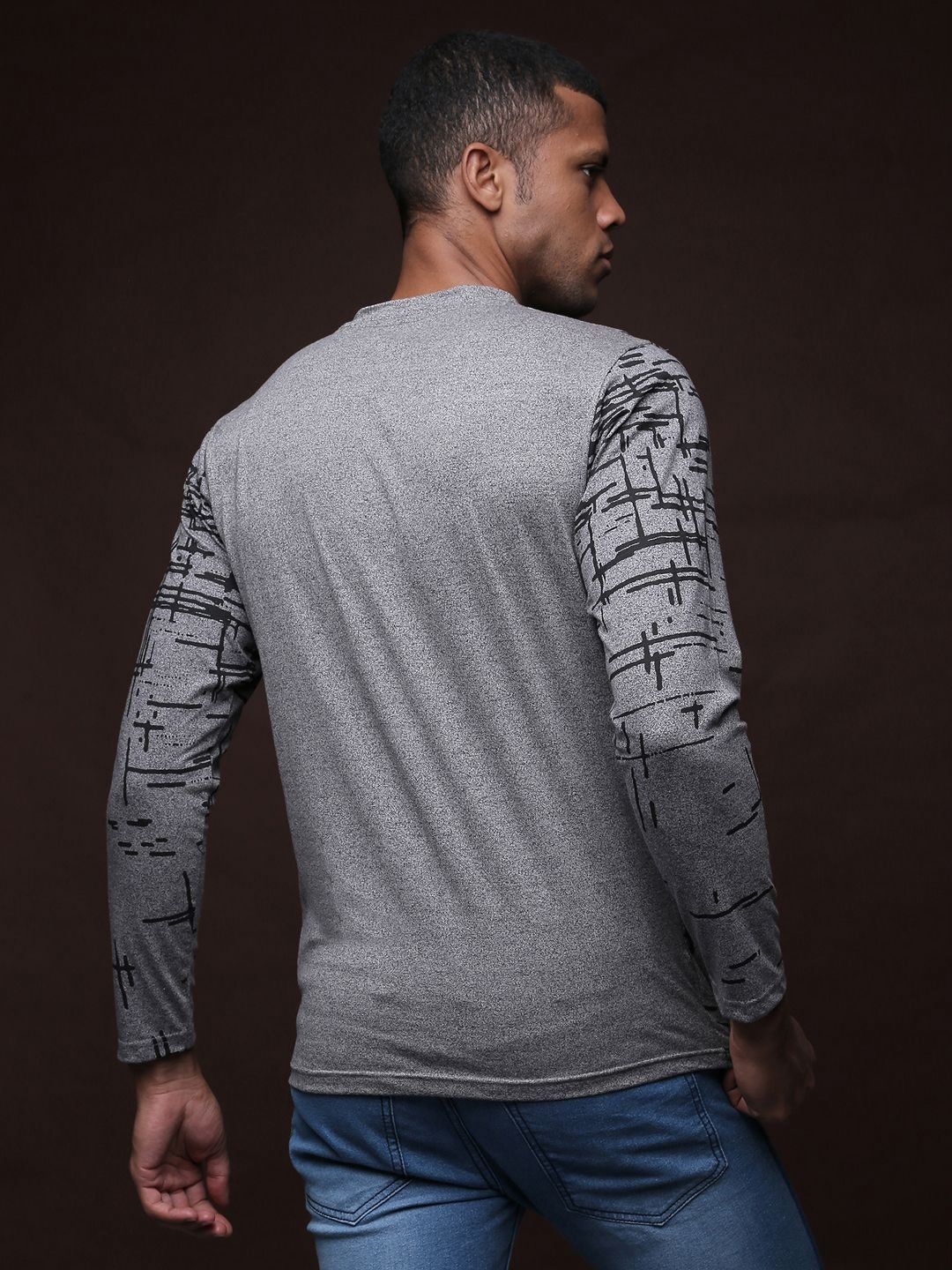 Campus Sutra Men Printed T-shirt